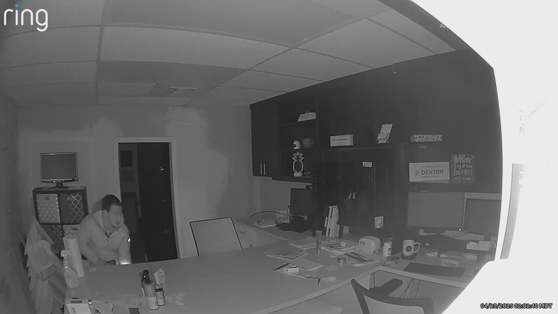 Arapahoe County burglary suspect has stolen nearly $10,000 in cash ...