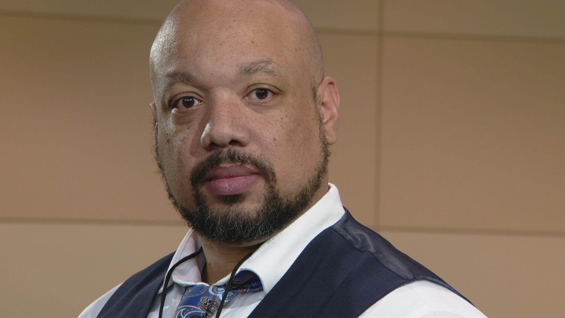 9NEWS Reporter Courtney Yuen talked with Curtis Brooks, a man who served 24 years in prison for a crime he was a part of at the age of 15. He hopes to inspire youth.