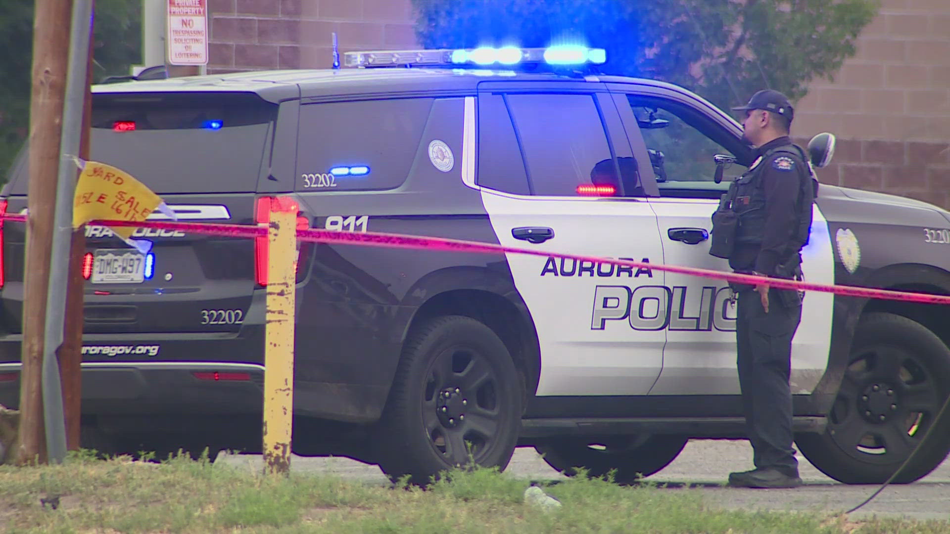 Aurora Police are investigating two shootings early Sunday morning that killed one person and injured three others.