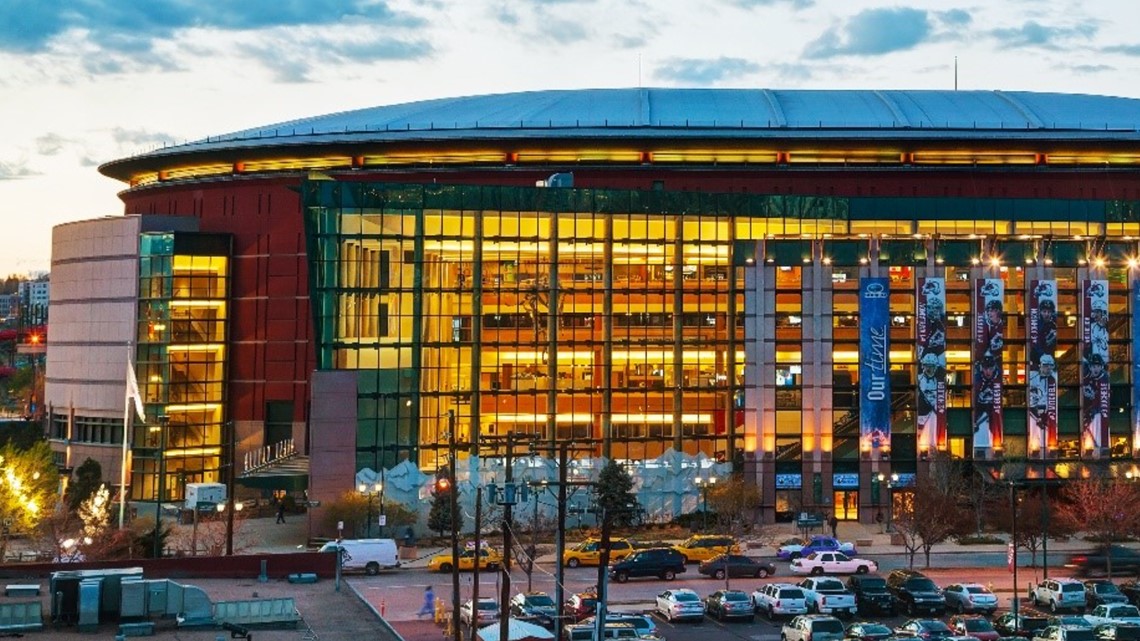 Nuggets and Avs fans pack Ball Arena, with few masks in sight