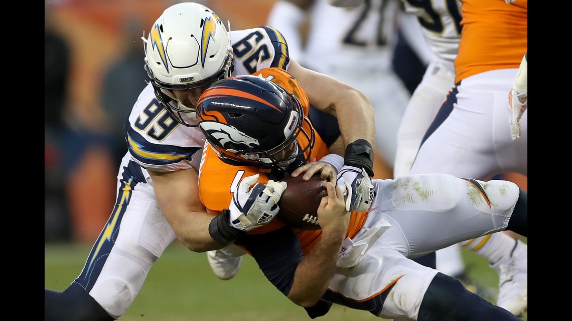 Chargers heading to playoffs for 1st time in 5 years after 23-9 win over  Broncos - ABC7 Los Angeles