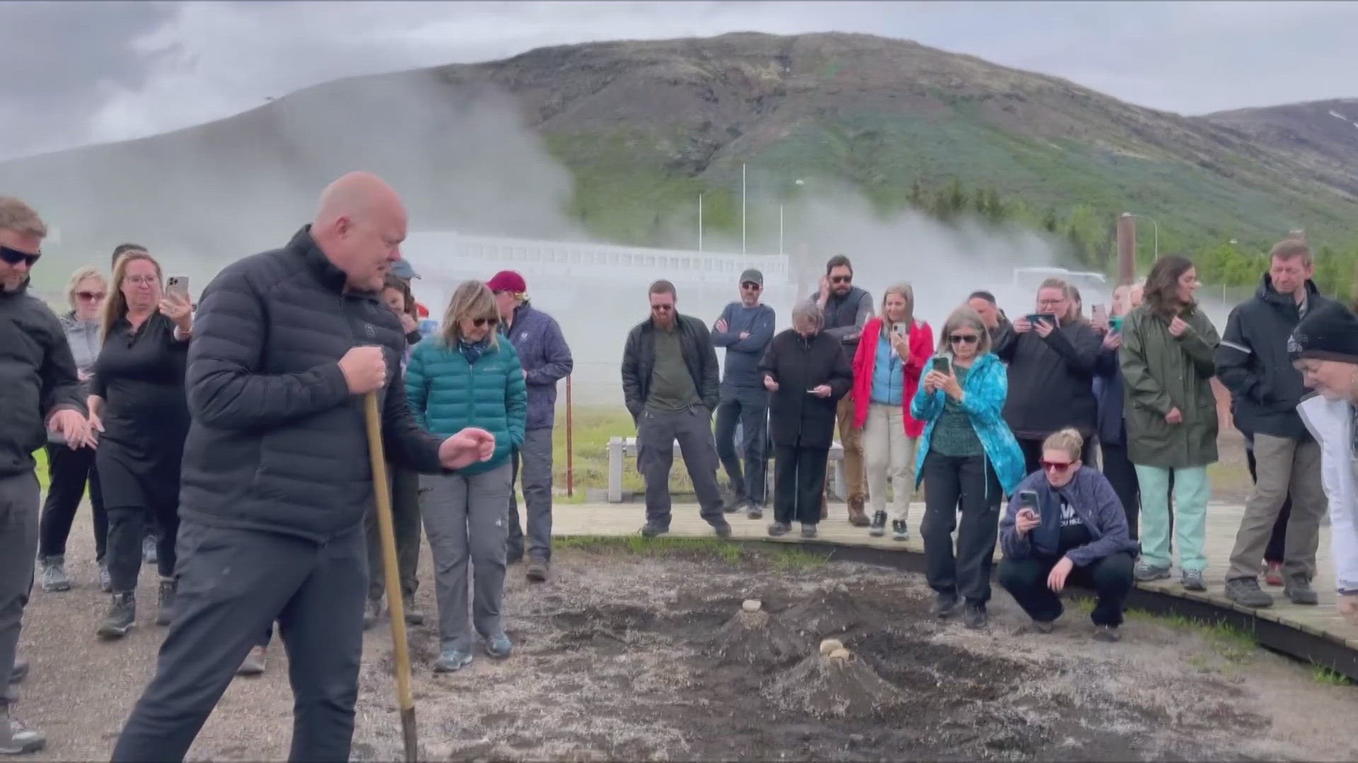 Steve Spangler on a trip with 50 teachers from across the U.S. on an adventure of a lifetime to Iceland.