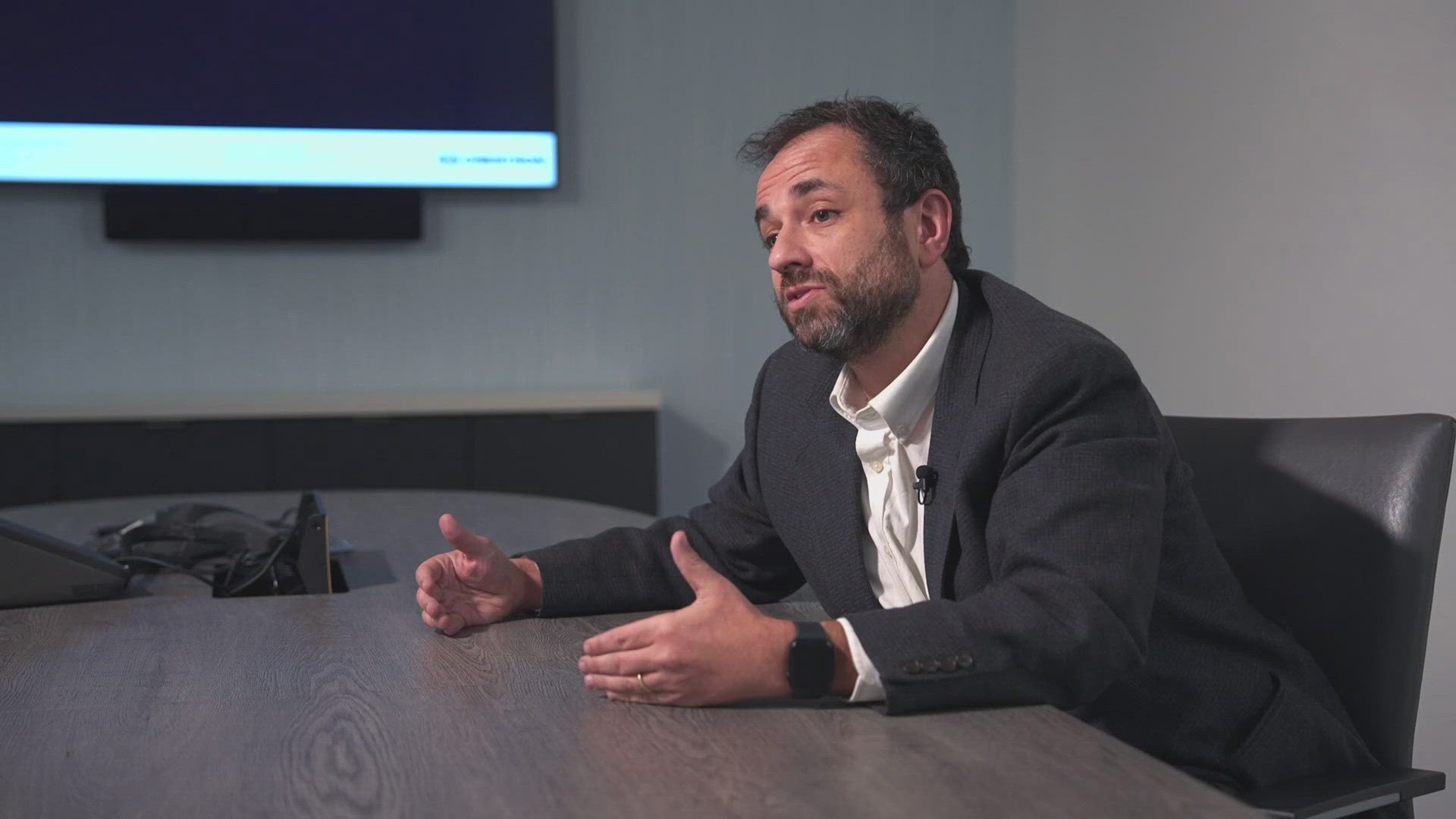 Seligman launched his campaign with endorsements from a list of progressive state legislators.