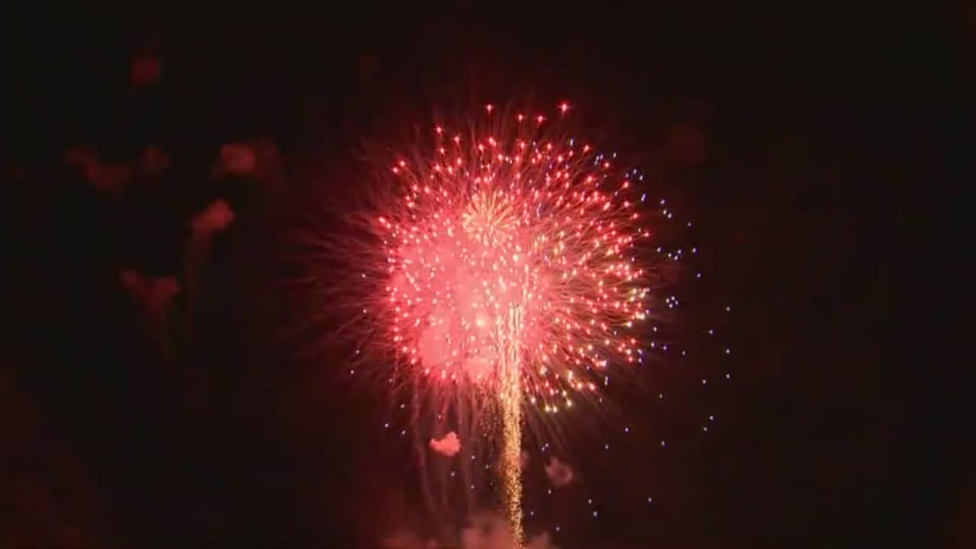 List of 72 fireworks shows (and 45 canceled ones) across Colorado