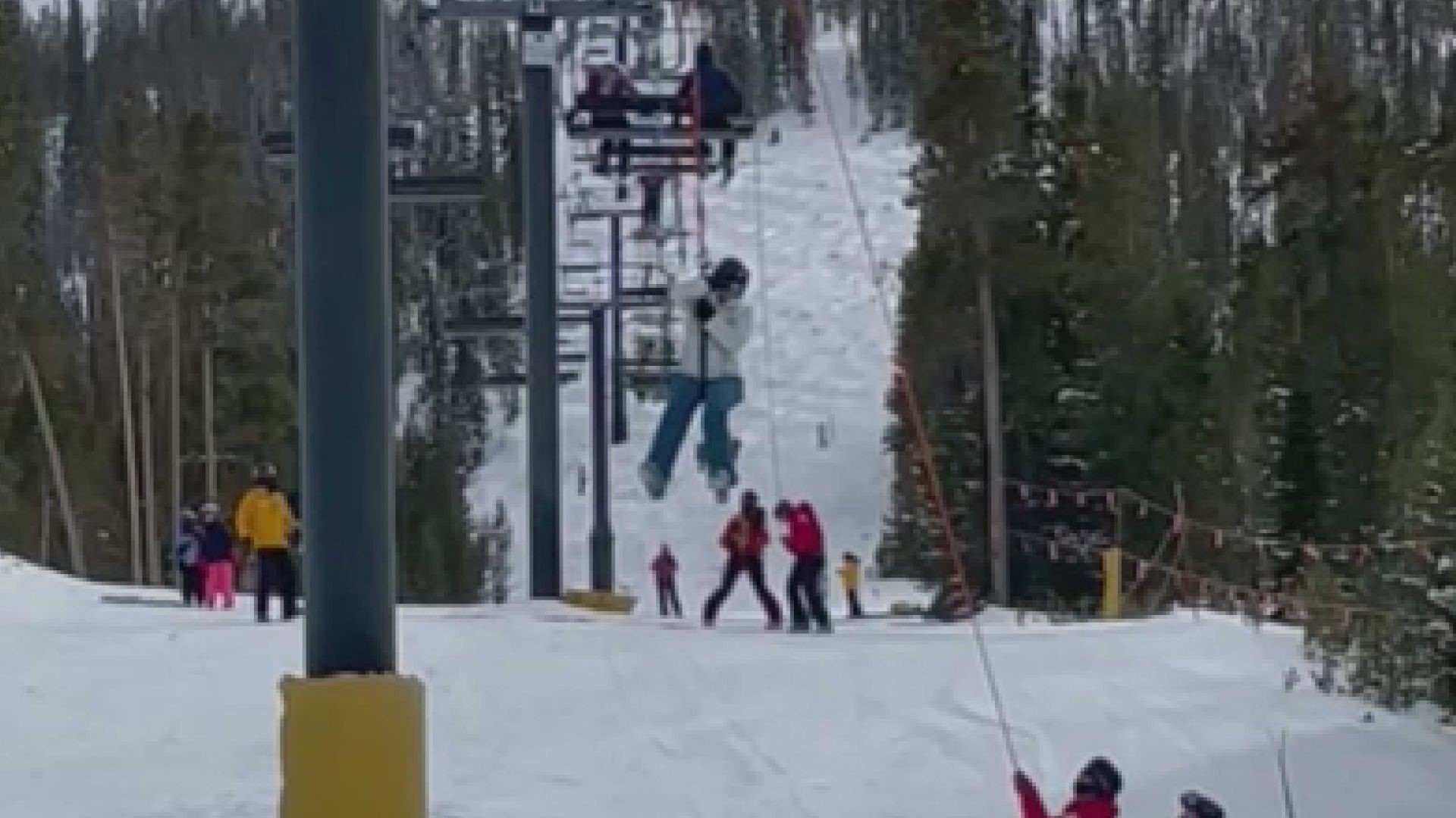 This video from Reddit user Hilo260 shows rescue crews lowering skis from a broken lift using ropes as well as shimmying between chairs.
