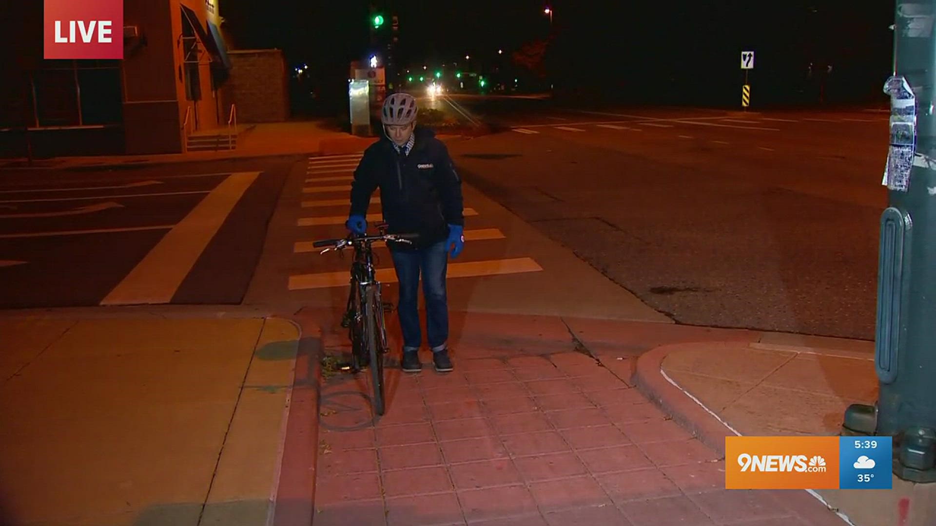 9News reporter Steve Staeger attempts to bike to work using a new biker-friendly app.