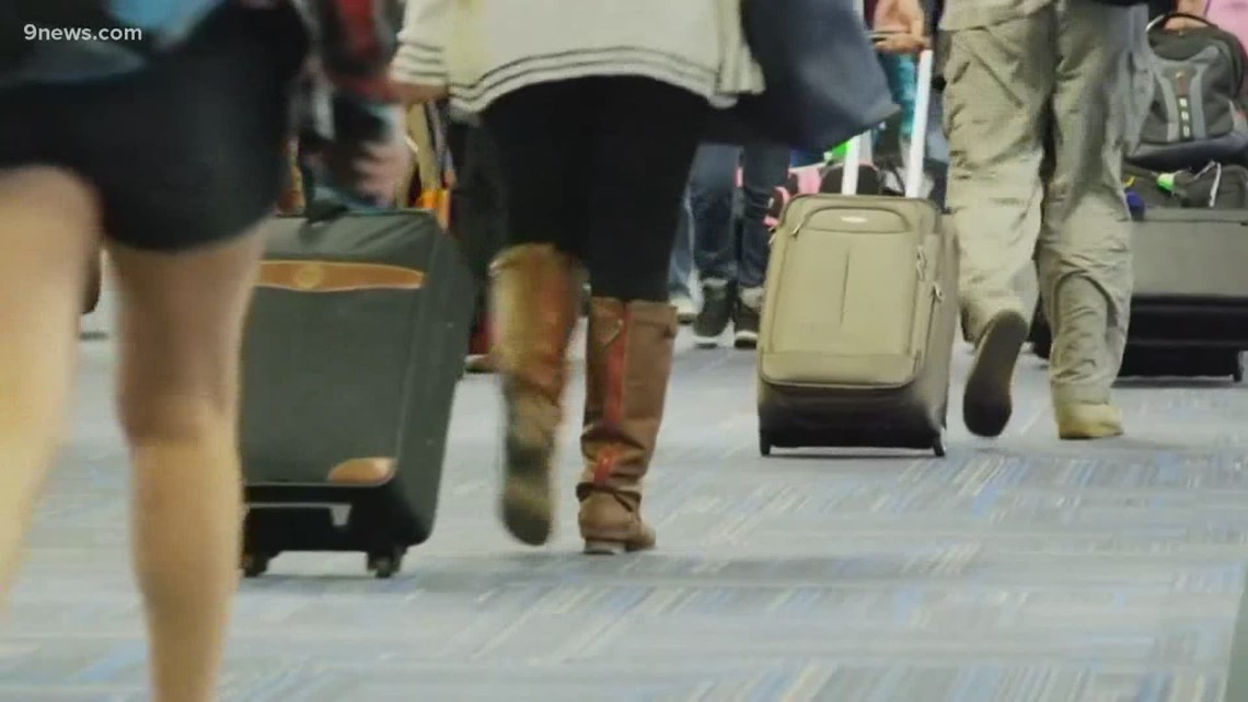 VERIFY Can airlines weigh passengers?