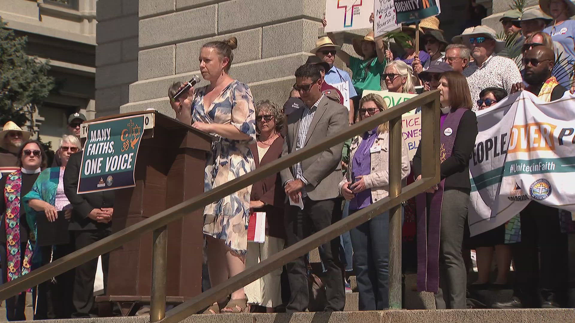 Faith leaders rally at Colorado Capitol on Palm Sunday | 9news.com