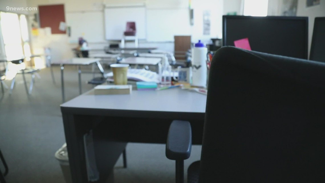 Distrik sekolah pedesaan Colorado berjuang untuk mempekerjakan staf