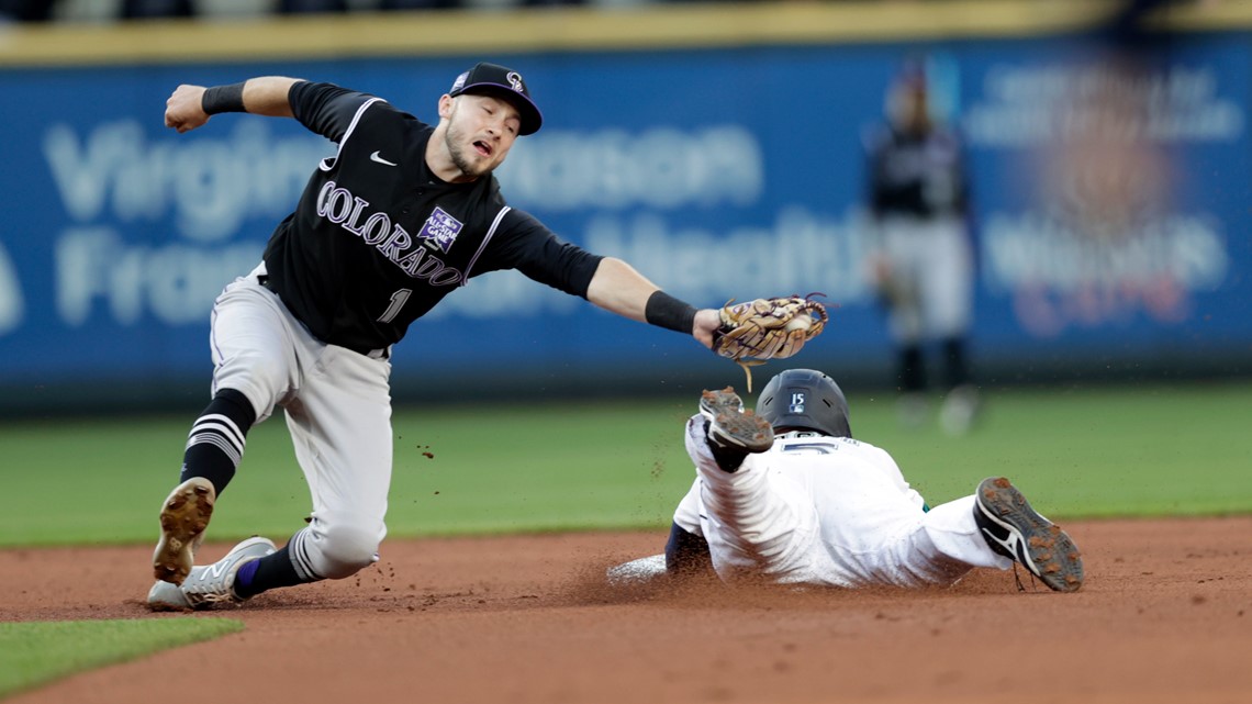 Vogelbach single lifts Brewers over homer-happy Rockies 7-6