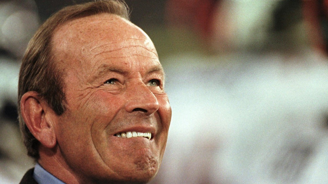 Pat Bowlen, Champ Bailey officially join Pro Football Hall of Fame – Canon  City Daily Record