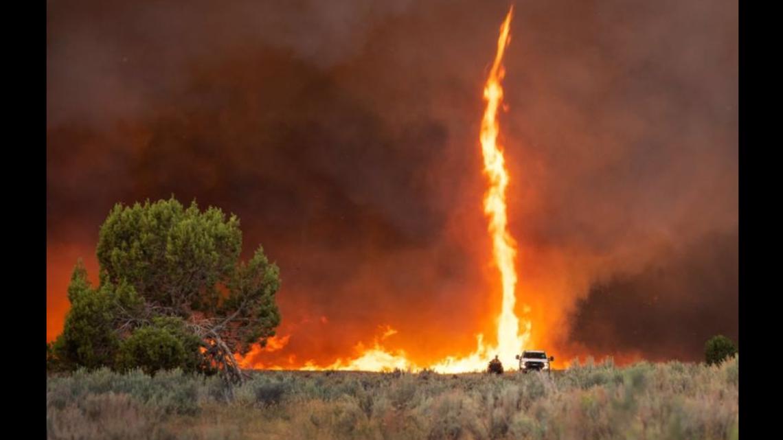 How Fire Tornadoes Form