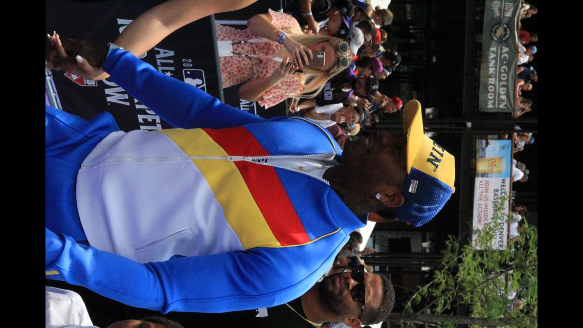 Fernando Tatis Jr. rocks the All-Star Game purple carpet 