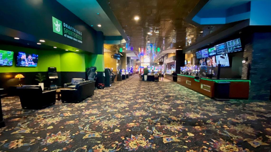 DraftKings Sportsbook at Resort Casino - The Lighting Practice