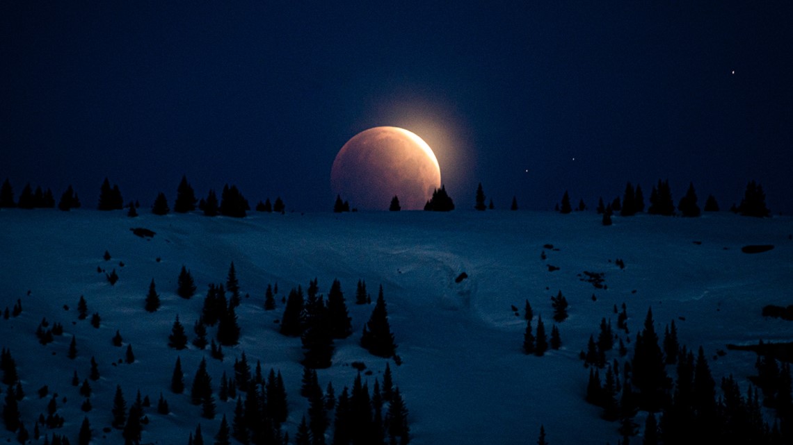 Lunar eclipse in Colorado