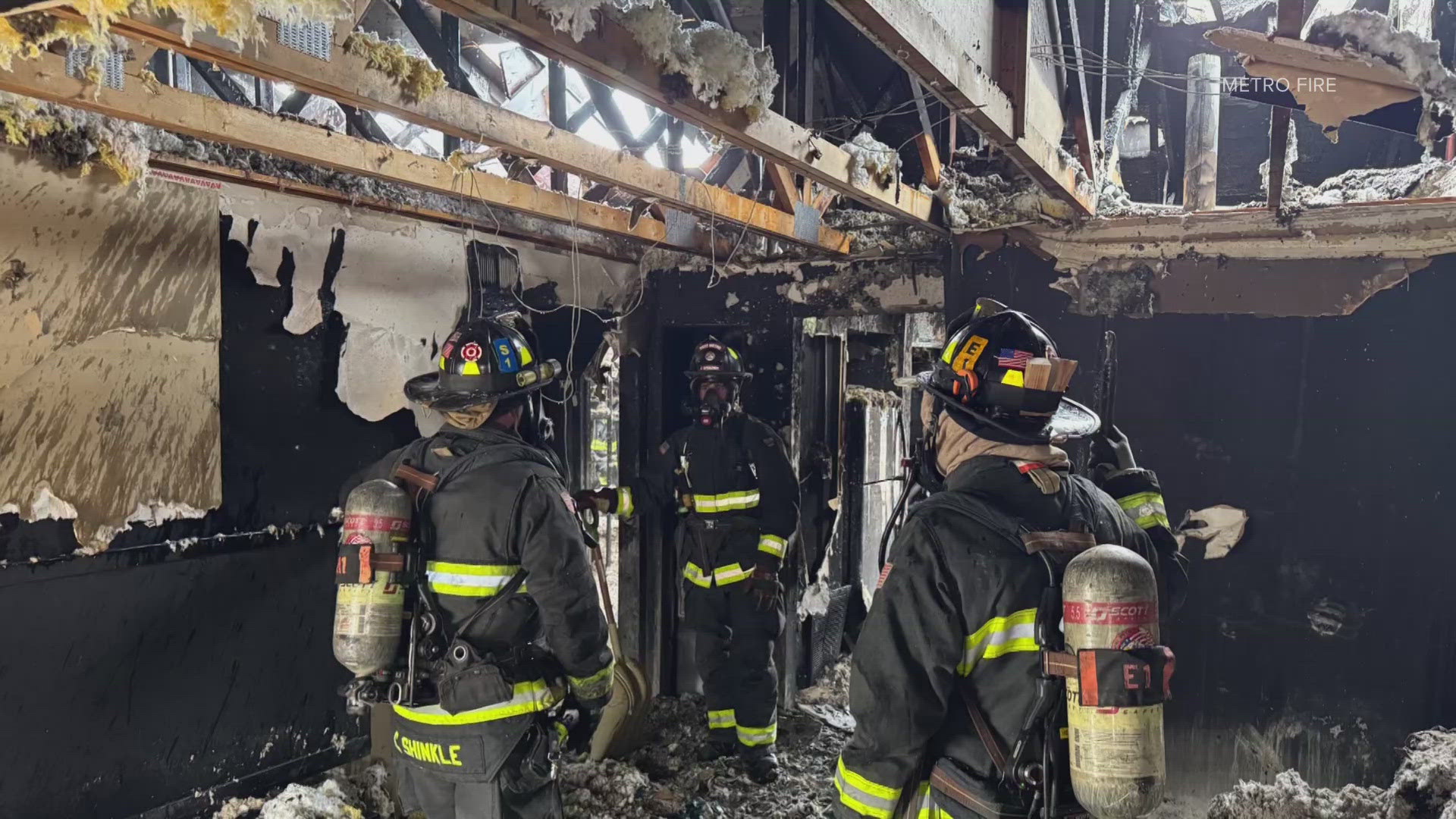 Dozens displaced after Lakewood apartment building fire | 9news.com