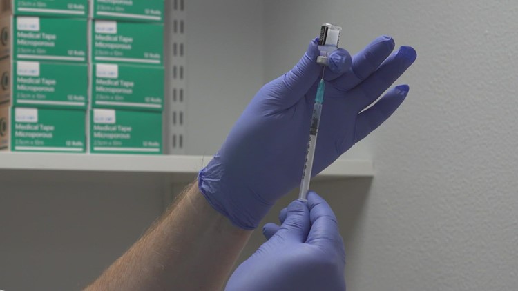 10 large-scale vaccination sites for omicron booster shots opening in Colorado