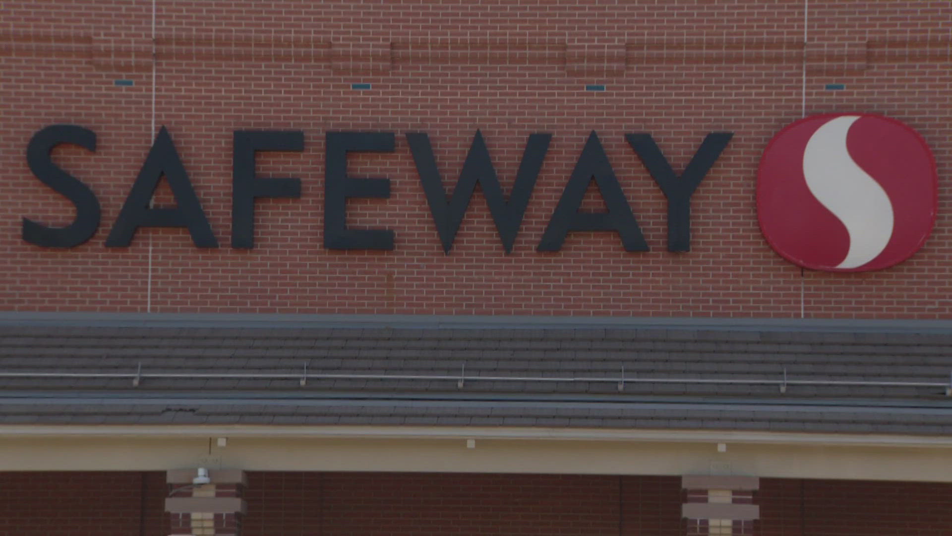 UFCW Local 7 posted the agreement terms on Facebook, saying that picketing will be pulled down Saturday.