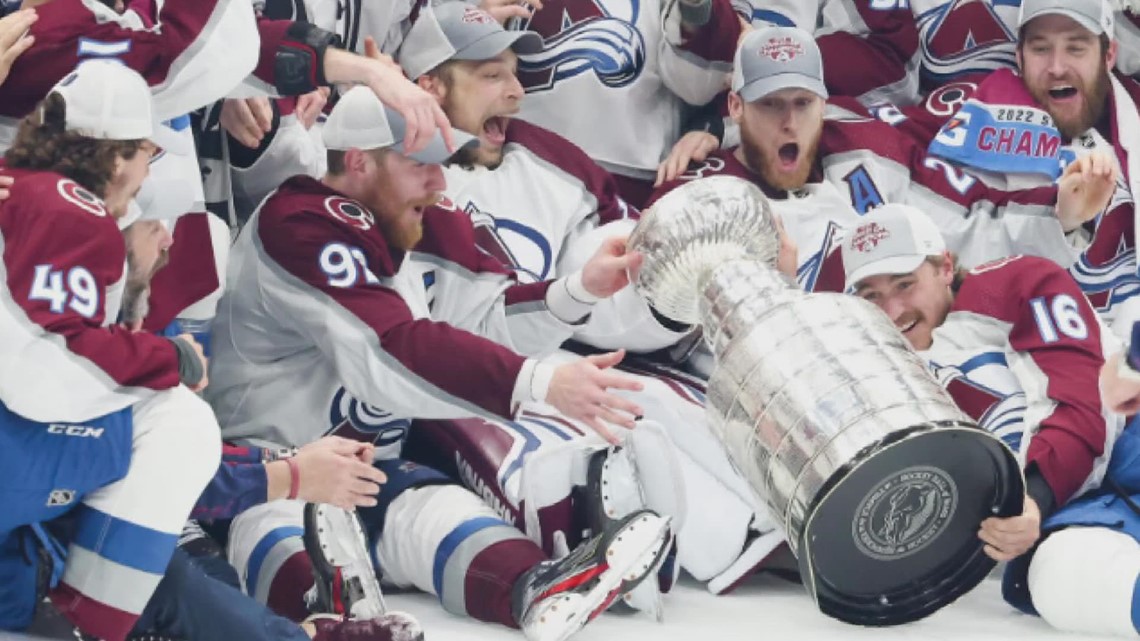 NHL: Best moments from Avalanche's Stanley Cup parade