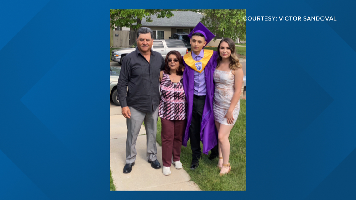 Scholarships inspire first-generation college students to succeed - Vimarsana News