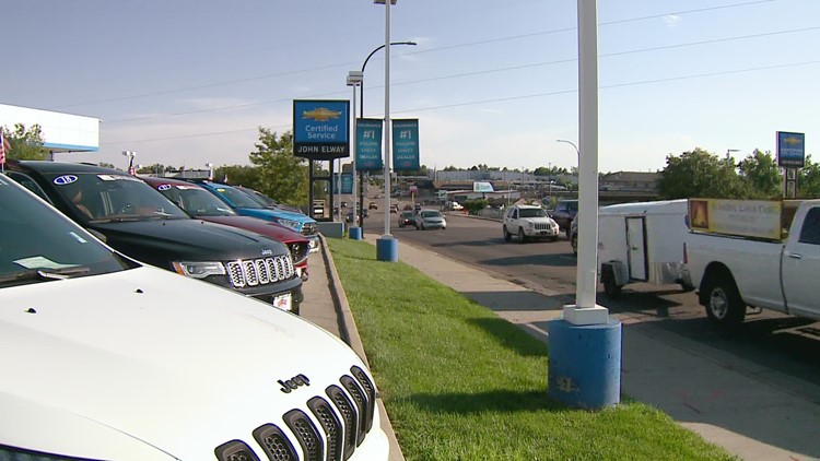 Car dealers continue to face shortage as Labor Day Weekend sales approach