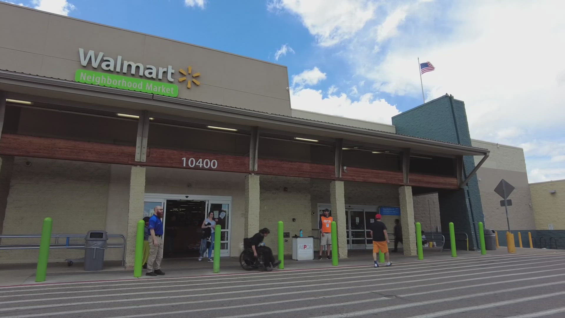Walmart announced it will close its neighborhood market store at Colfax & Havana next month.