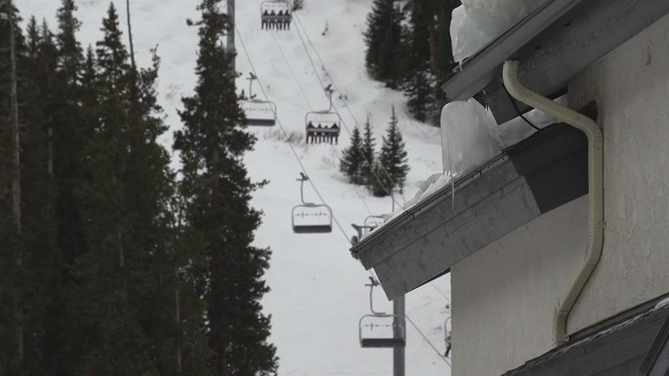 Colorado ski resorts consider extending season