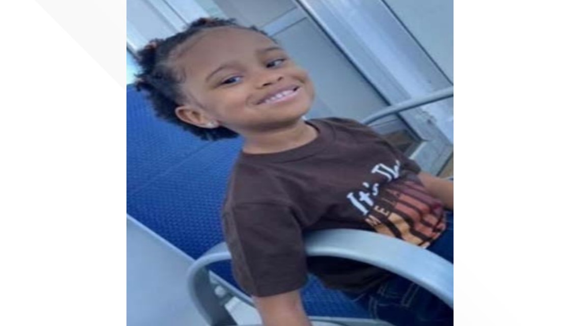 Aurora child killed: Mom formally charged in death of 5-year-old - Vimarsana News