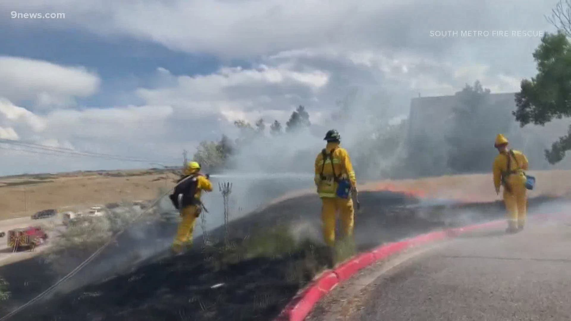 Crews Responding To Wildfire Near I-25 In Castle Pines | 9news.com