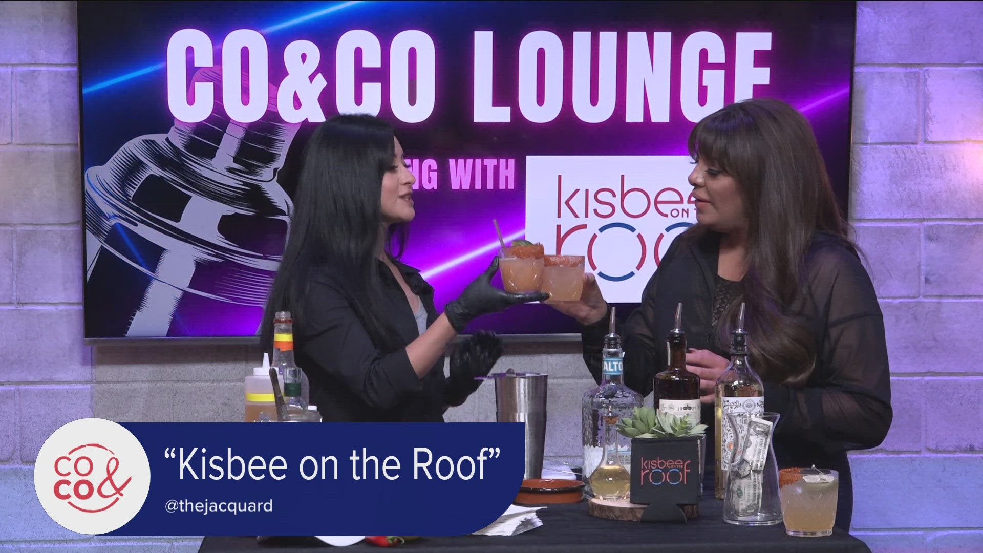 Enjoy the summer weather and take in amazing views with some delicious food and cocktails at Kisbee on the Roof! Learn more at TheJacquard.com/Rooftop. 