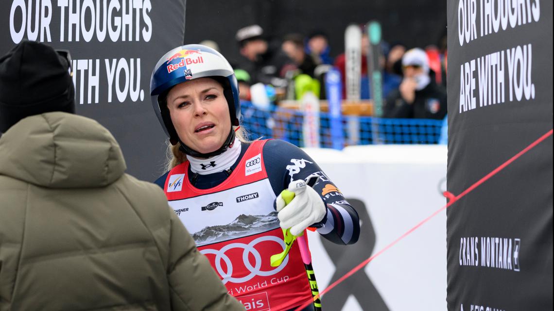 Doctors react to Lindsey Vonn’s plan to race on torn ACL