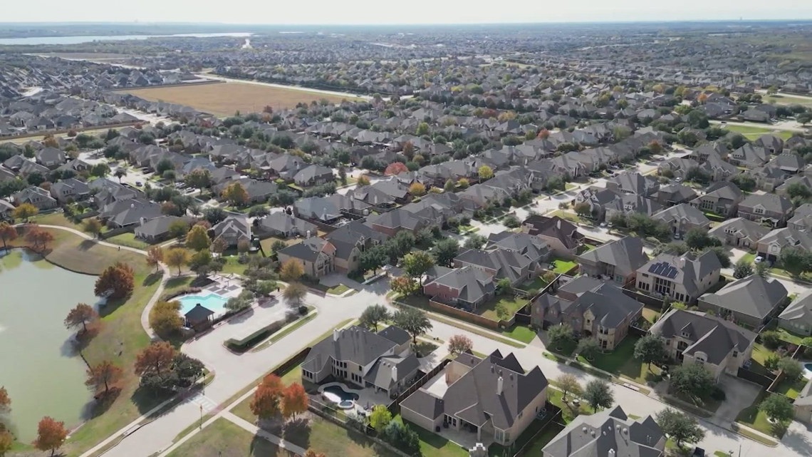 New report shows shift in who is buying homes right now