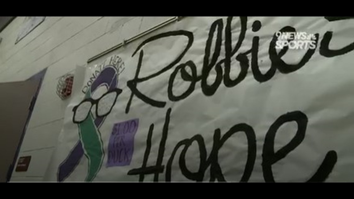 Ralston Valley sweeps doubleheader over A West as the schools recognize 'Robbie's Hope'