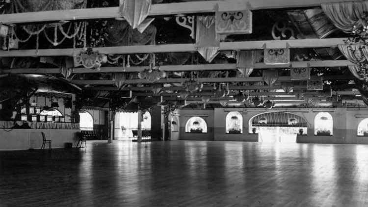 Elitch Gardens celebrates 135 years in Denver history | 9news.com