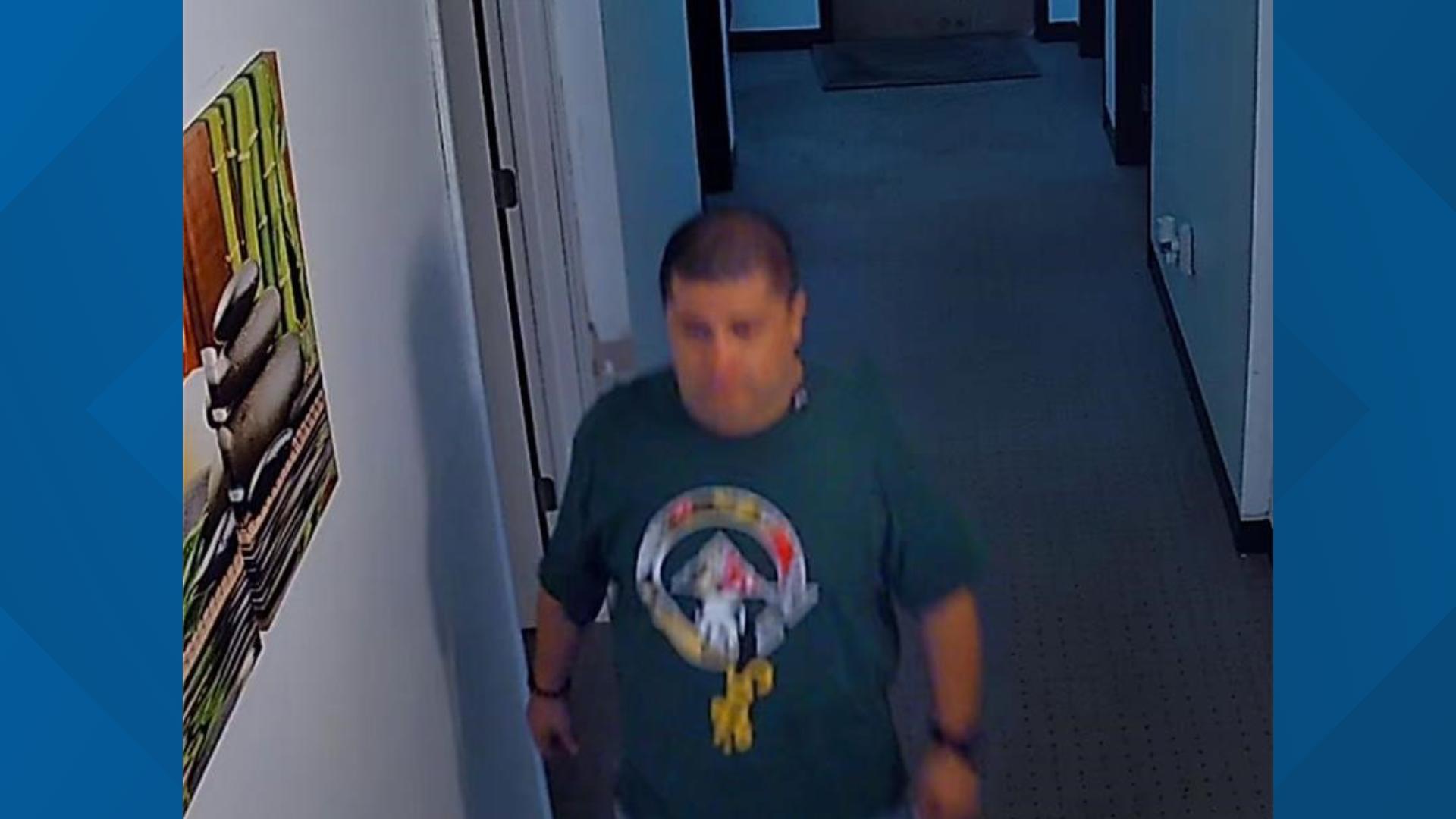 Deputies look for suspect in Castle Pines theft | 9news.com