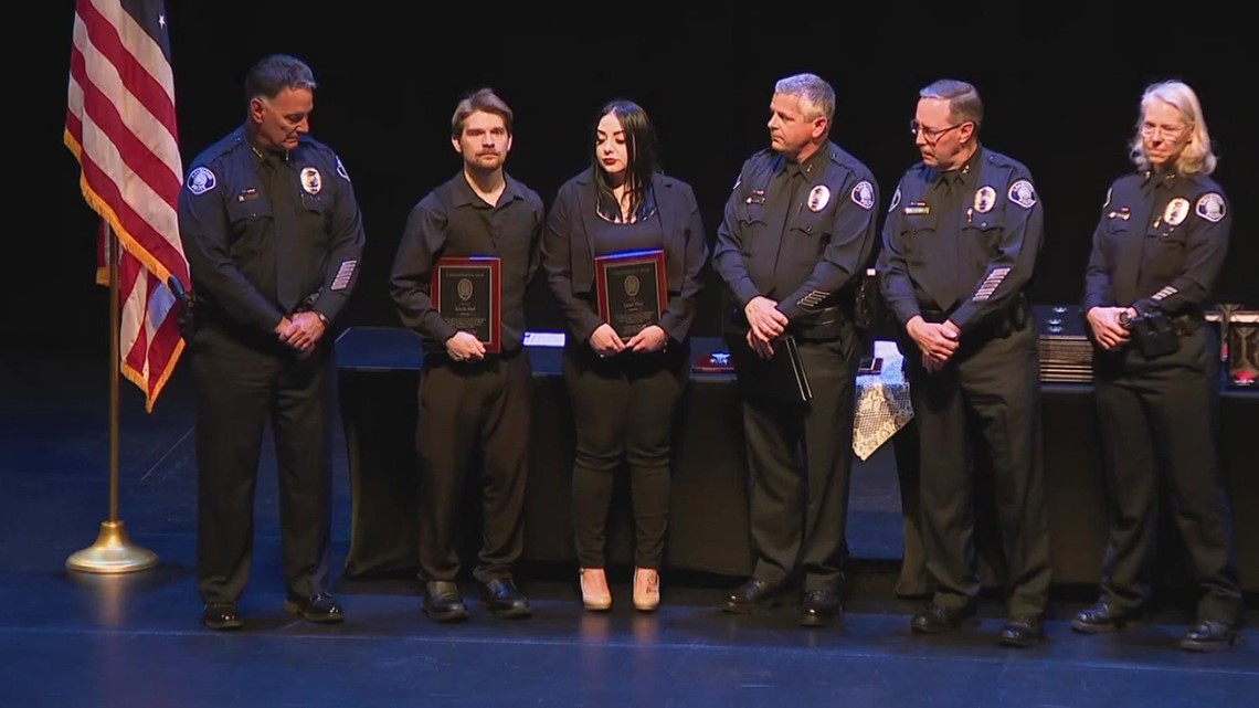 Lakewood agent, others honored for bravery during shooting spree - Vimarsana News