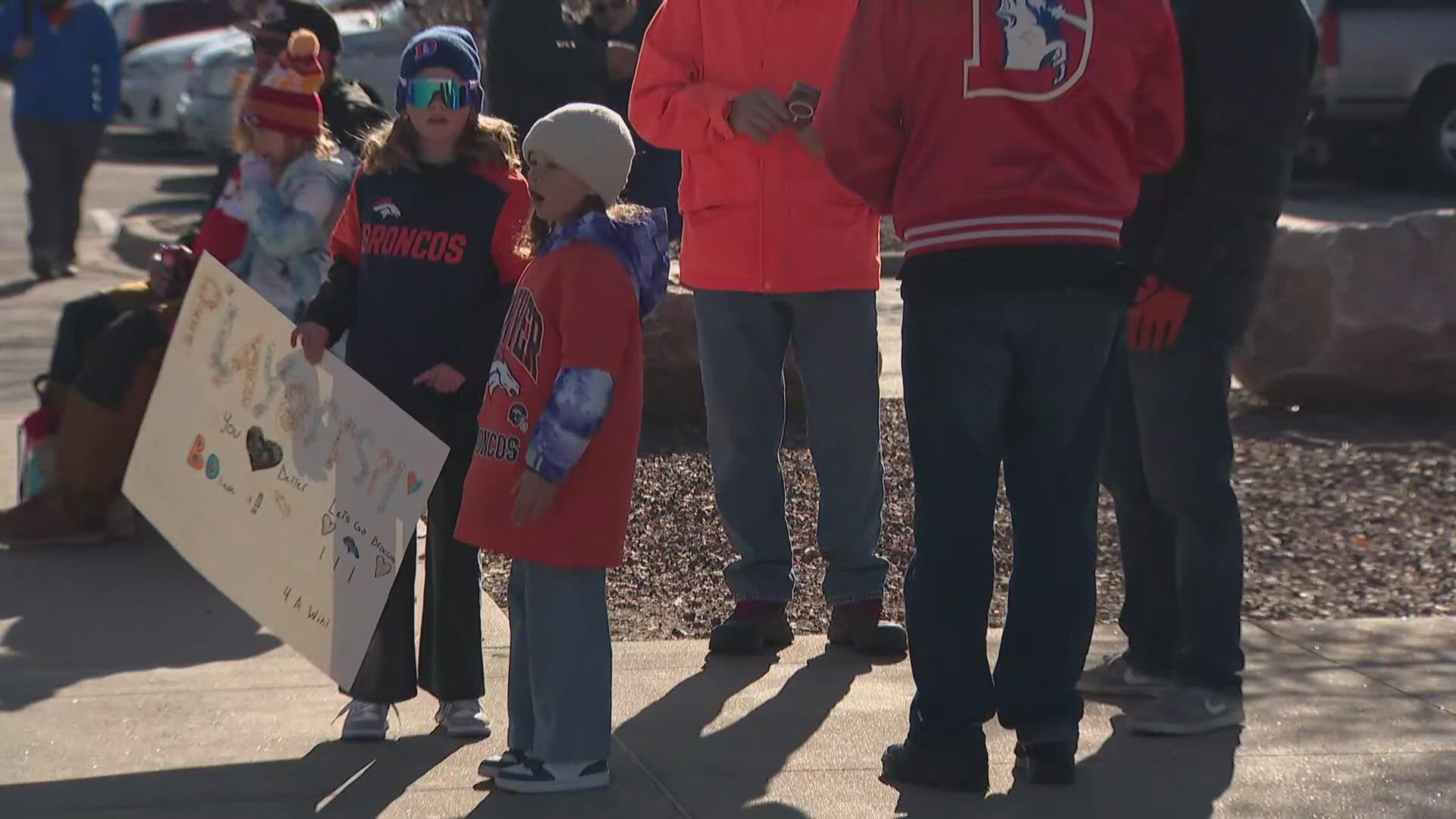 Young Denver Broncos fans experience their first playoffs | 9news.com