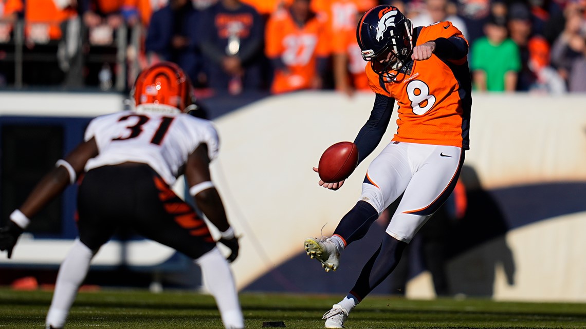 McManus sidelined, Broncos activate 31-year-old quarantine kicker