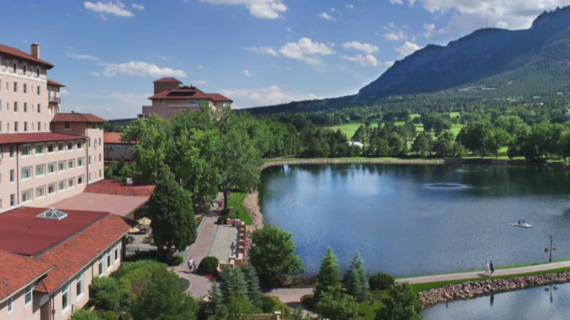 The hotel experience has changed a lot during the COVID-19 pandemic. The Broadmoor in Colorado Springs is combining guest safety with luxury.