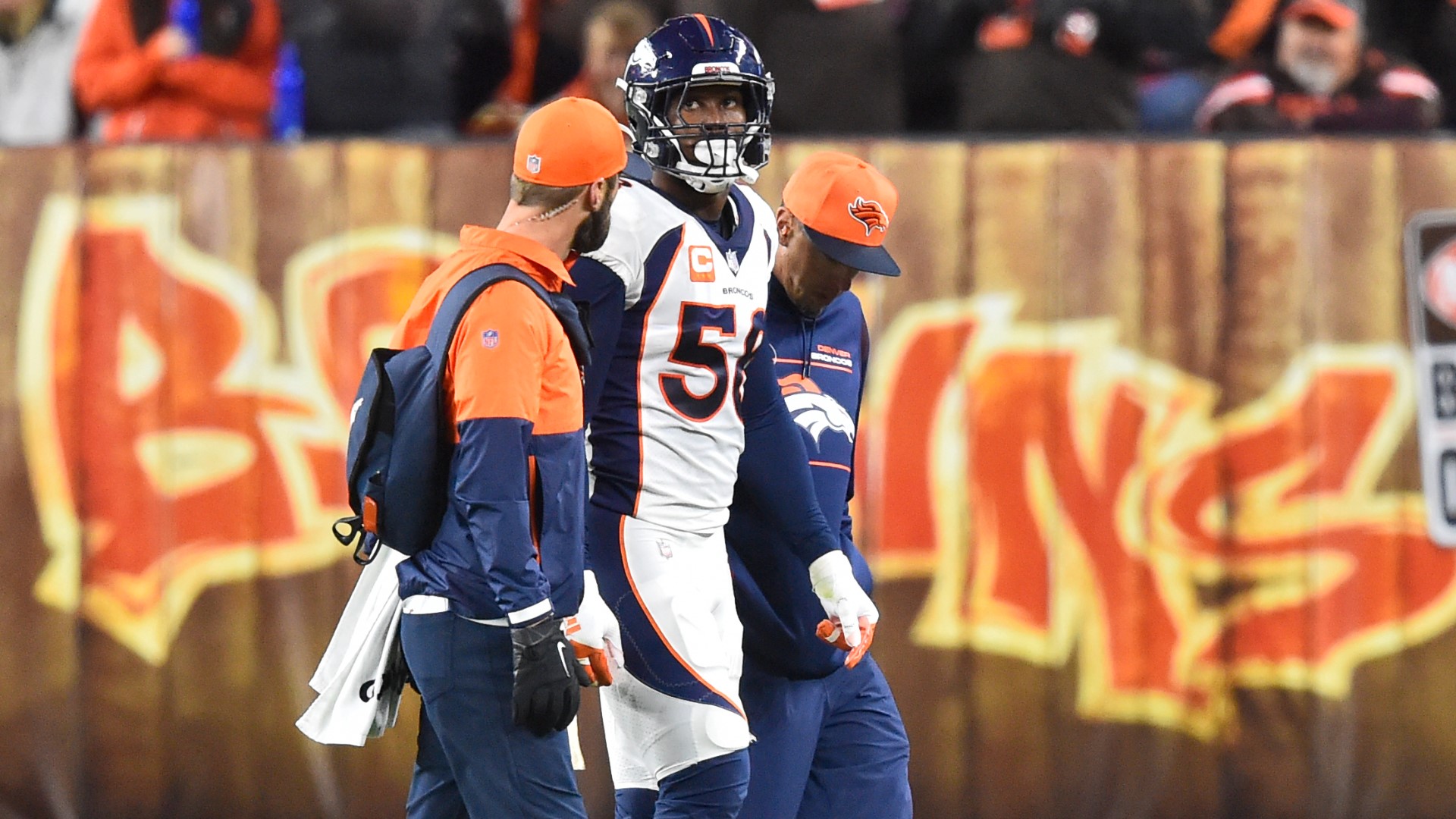 Denver Broncos trade Von Miller to LA Rams | 9news.com
