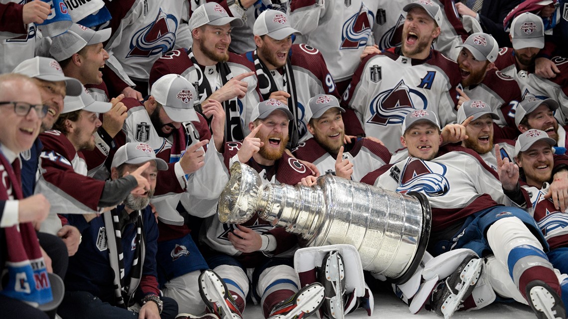 Avs presented snazzy Stanley Cup rings in private ceremony