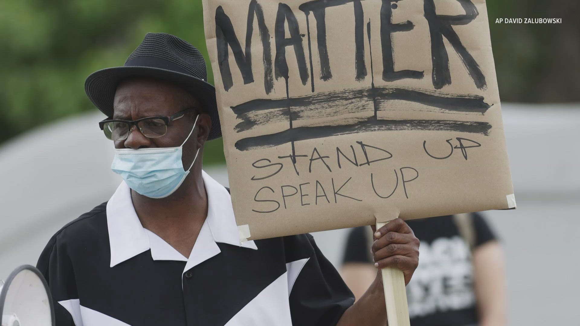 As part of 9NEWS at 3 p.m.'s segment 'Justice Gap,' Alexandra Lewis interviewed longtime racial justice activist Alvertus Simmons to highlight the work he does.