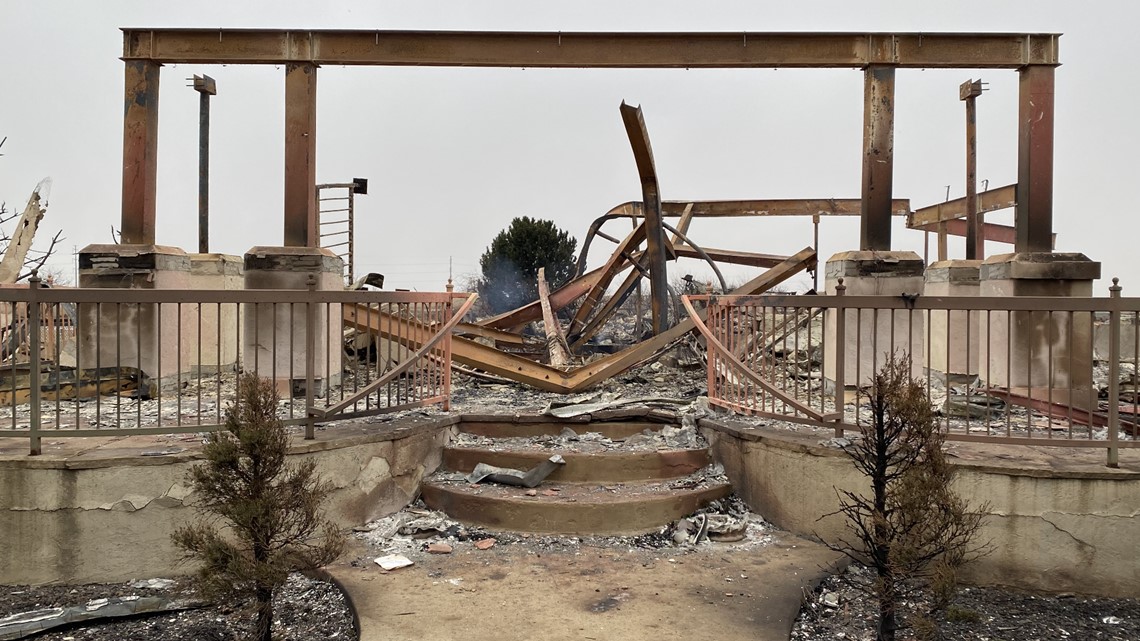 CU linebackers coach loses Boulder home to wildfire - Vimarsana News