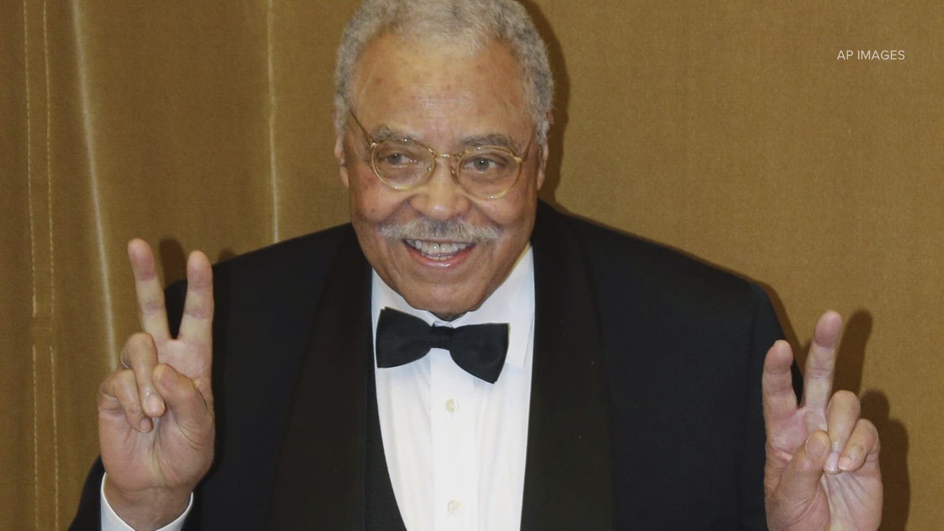 An award-winning actor, James Earl Jones overcame stuttering to become one of the most recognizable voices in entertainment.