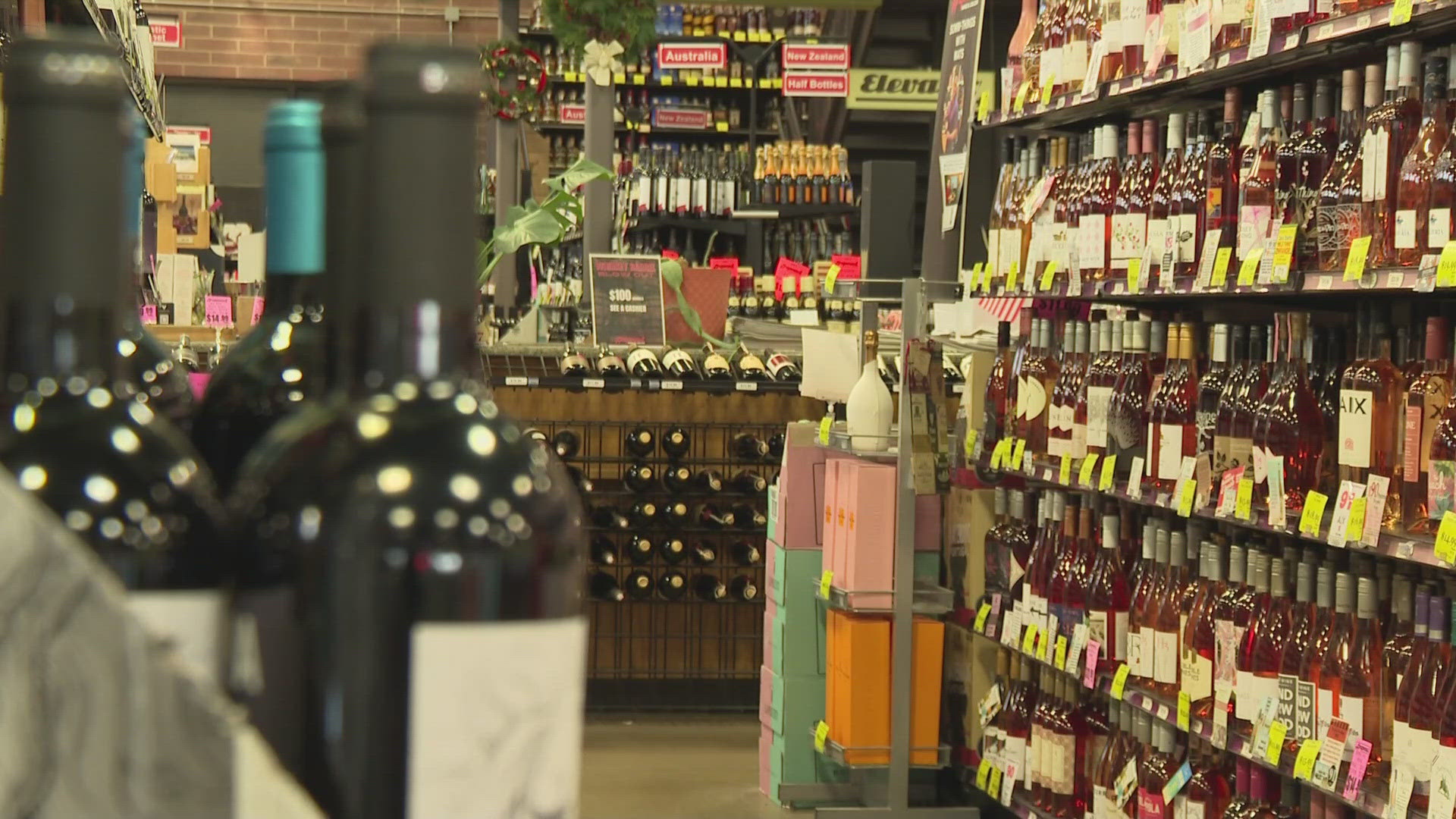 Colorado liquor stores open on Christmas for 1st time