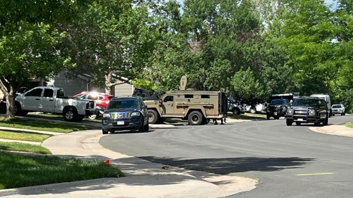 Shelter-in-place for Highlands Ranch neighborhood lifted | 9news.com