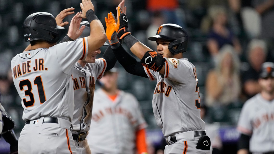 Rodgers' RBI single in 10th lifts Rockies over Giants 4-3