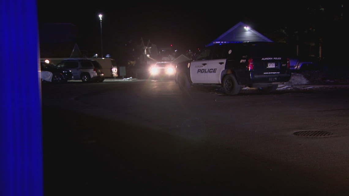 2 men injured in shooting in Aurora | 9news.com