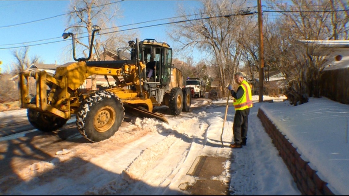 Denver scrapes ice from neighborhood roads on request - Vimarsana News