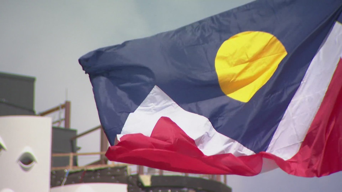 Denver mayor's office offers $250 incentive to teens for landing summer jobs